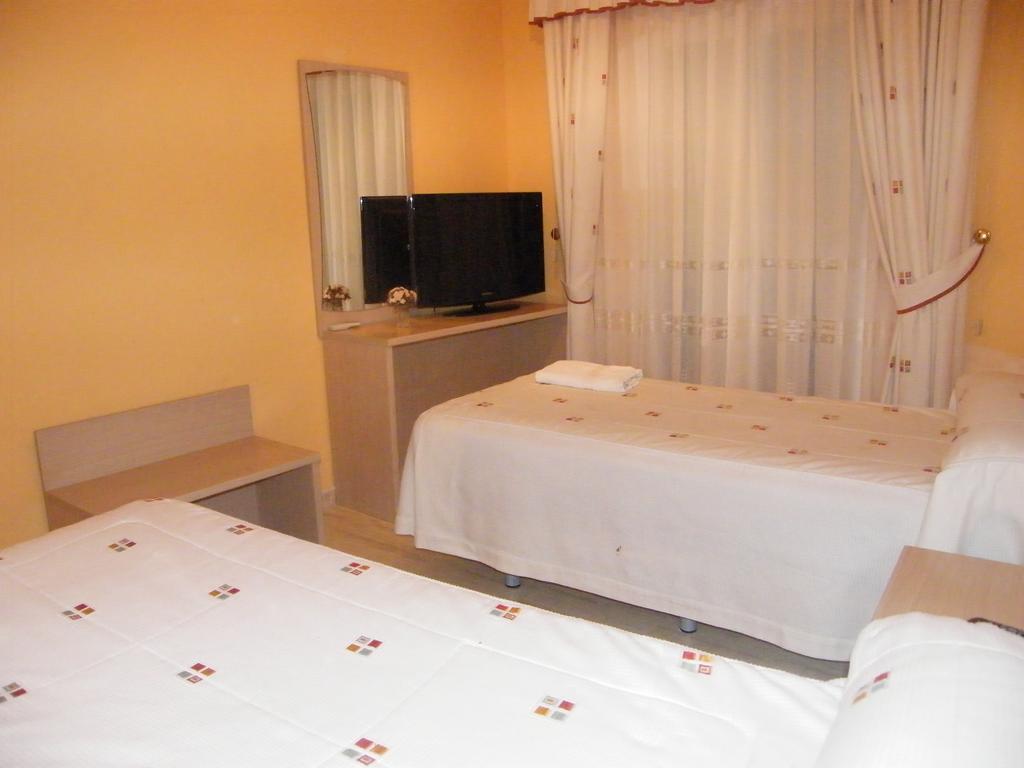 Hostal Dulcinea Esquivias Room photo