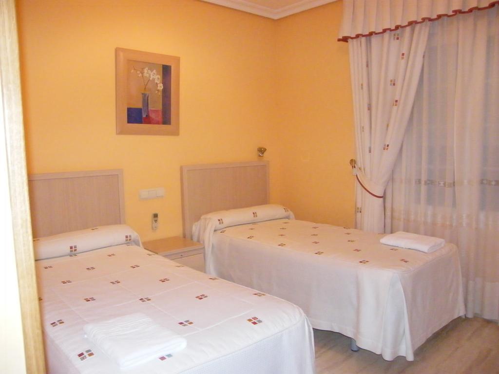 Hostal Dulcinea Esquivias Room photo